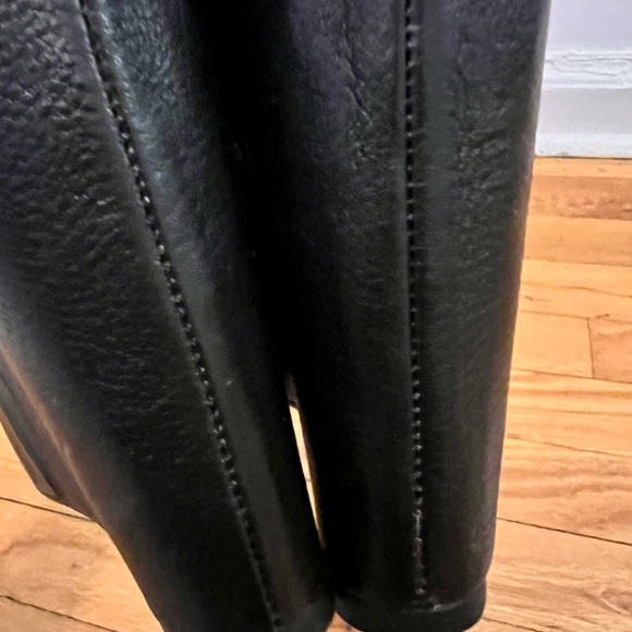 Dolce Vita Black Platform Sandals - Picture 4 of 6